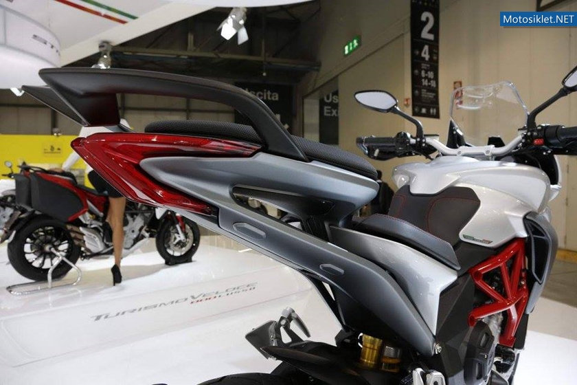 MVAgustaStandi-MilanoMotosikletFuari-EICMA-2015-014