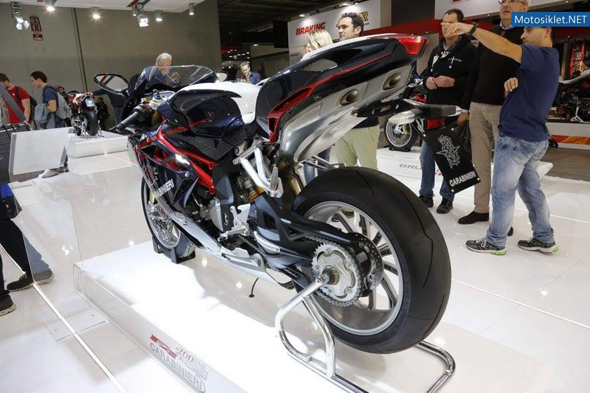 MVAgustaStandi-MilanoMotosikletFuari-EICMA-2015-019