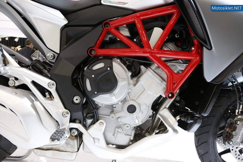MVAgustaStandi-MilanoMotosikletFuari-EICMA-2015-035