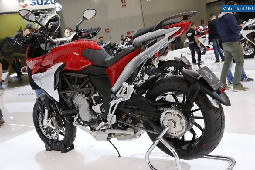 MVAgustaStandi-MilanoMotosikletFuari-EICMA-2015-040