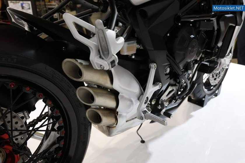 MVAgustaStandi-MilanoMotosikletFuari-EICMA-2015-041