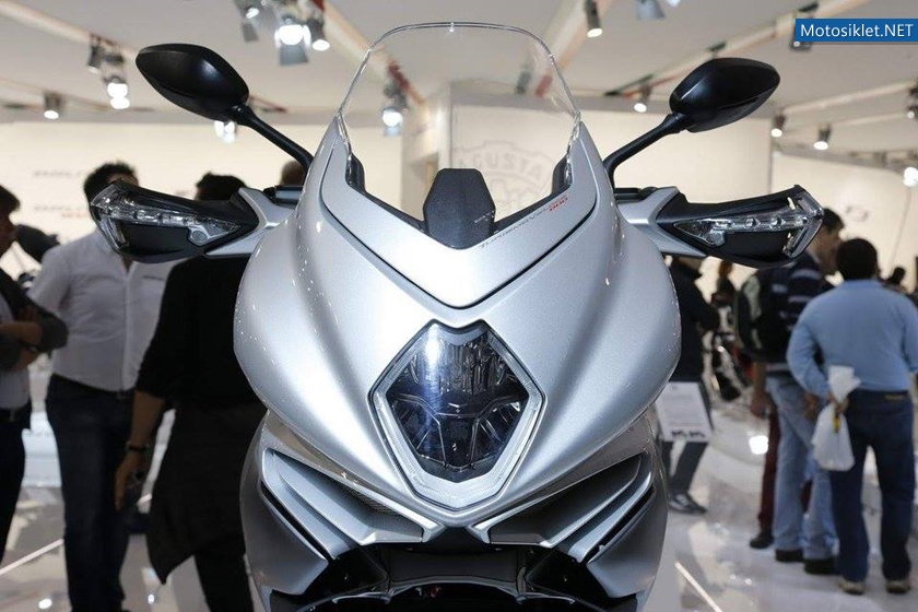 MVAgustaStandi-MilanoMotosikletFuari-EICMA-2015-049