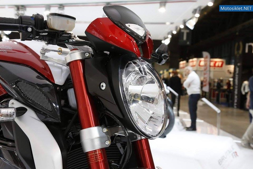 MVAgustaStandi-MilanoMotosikletFuari-EICMA-2015-057