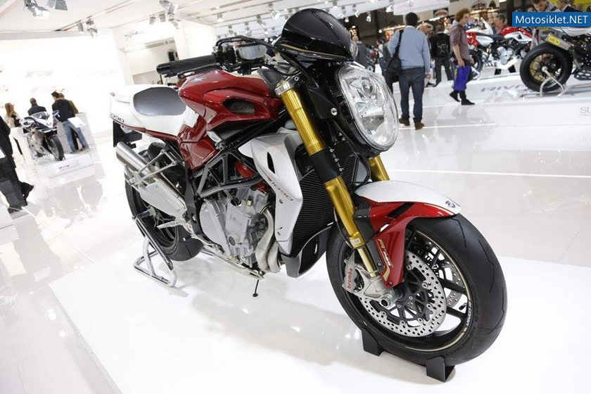 MVAgustaStandi-MilanoMotosikletFuari-EICMA-2015-058