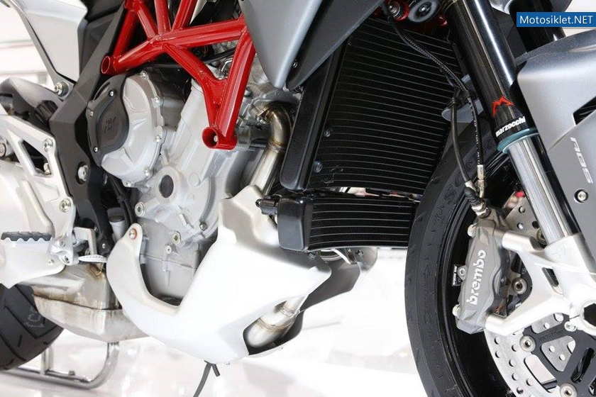 MVAgustaStandi-MilanoMotosikletFuari-EICMA-2015-070