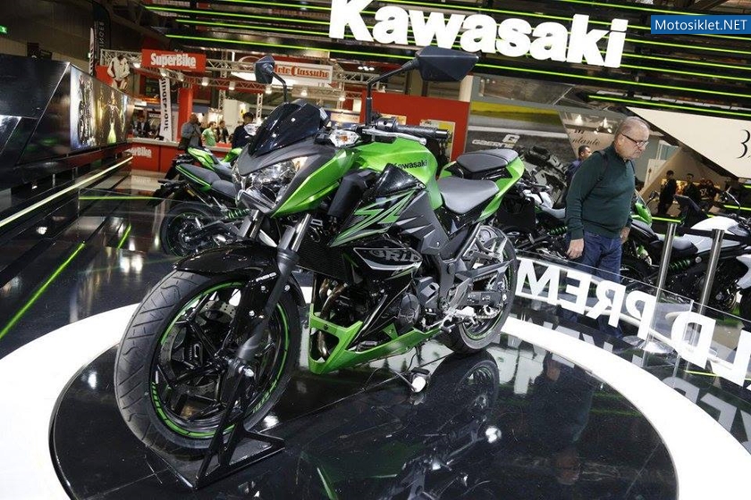 KawasakiStandi-MilanoMotosikletFuari-EICMA2015-056