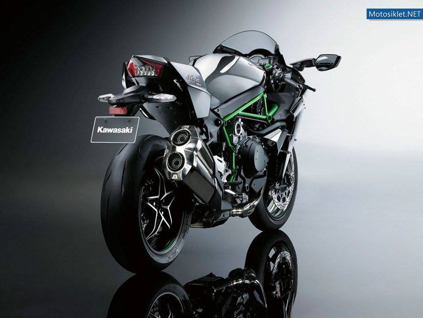 Kawasaki-NinjaH2-2015-013