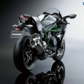 Kawasaki-NinjaH2-2015-013