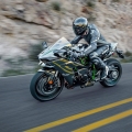 Kawasaki-NinjaH2-2015-024