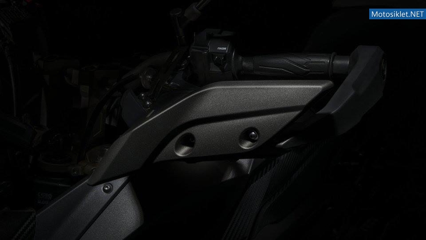 YamahaMT-09-Tracer-FJ-09-Yeni-2015-026
