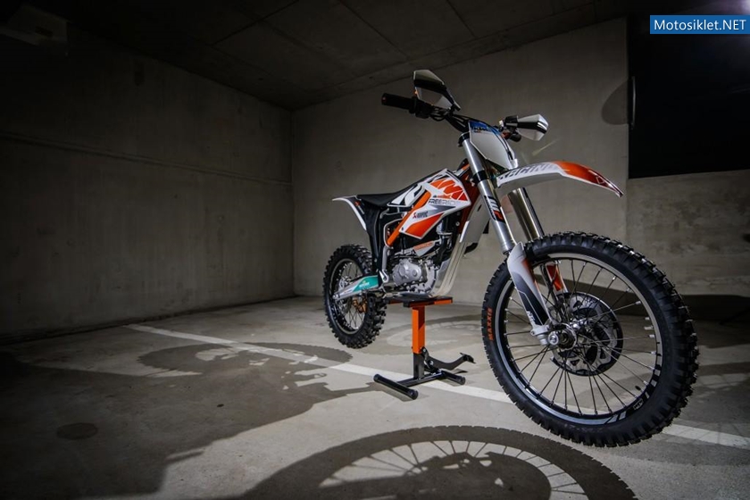 Elektrikli-EnduroveSupermoto-2015-KTM-Freeride-ESM-006