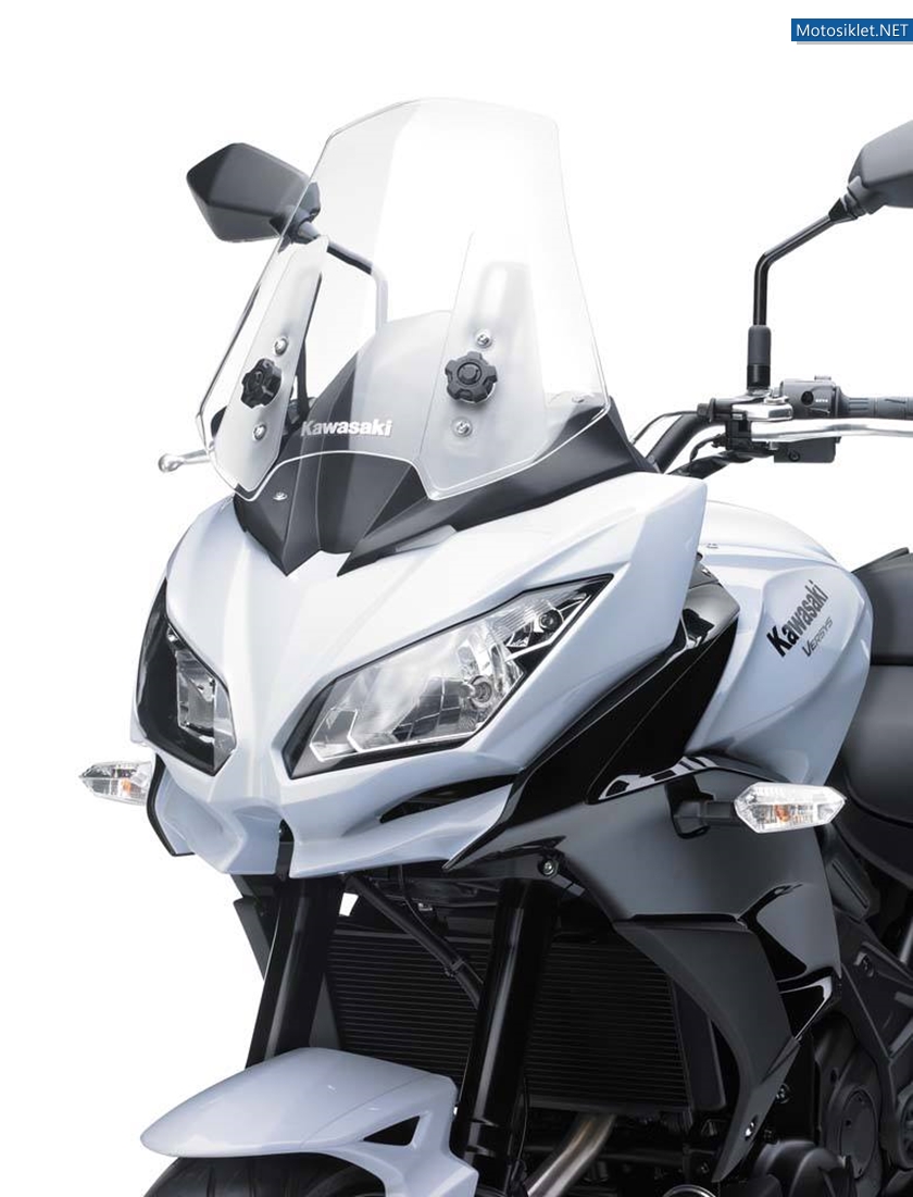 Kawasaki-Versys-650-2015-004