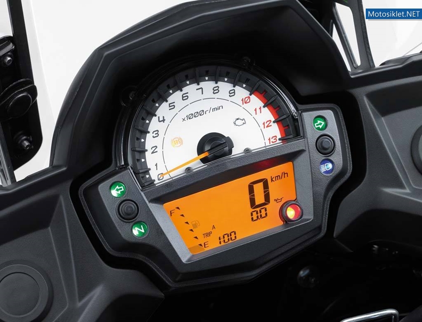 Kawasaki-Versys-650-2015-009