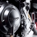 TriumphStreetTripleRX-2015-004