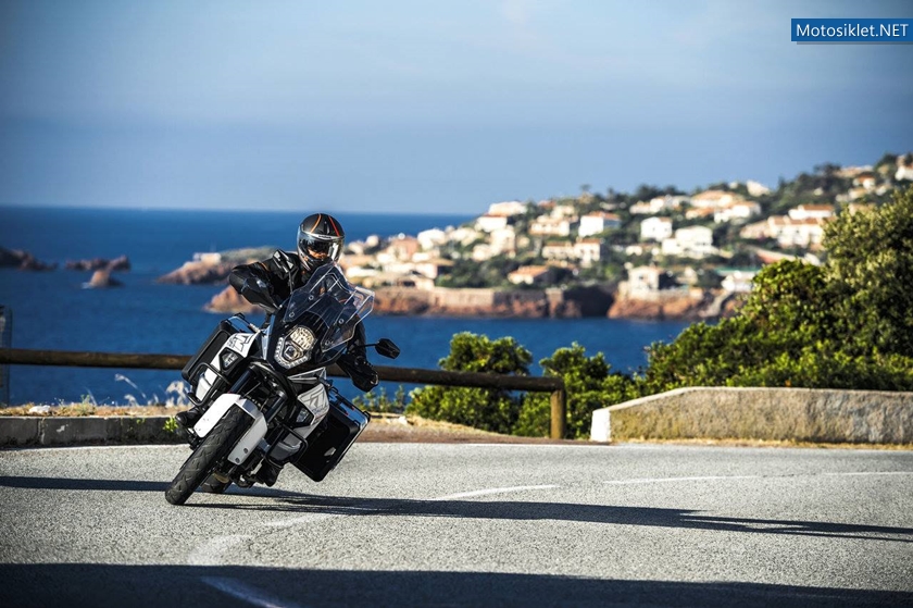KTM-1290-SuperAdventure-001