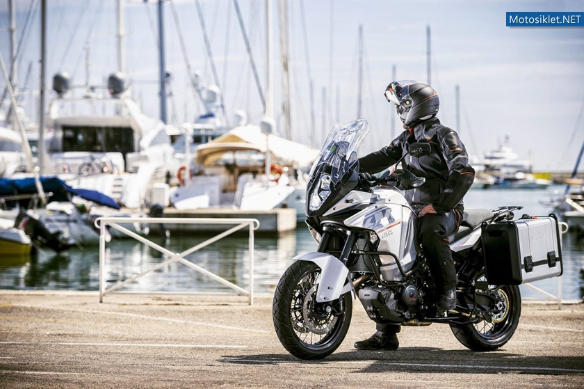 KTM-1290-SuperAdventure-006