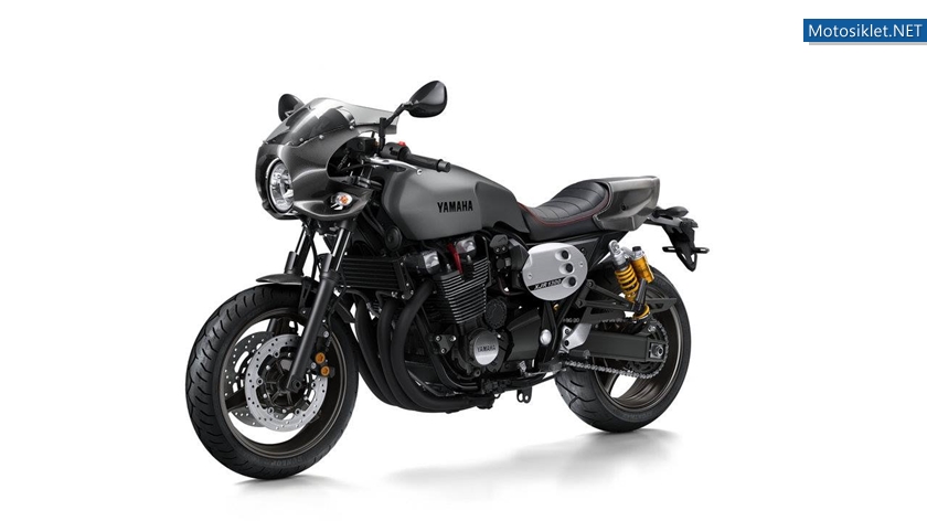 Yamaha-XJR-1300-2015-010