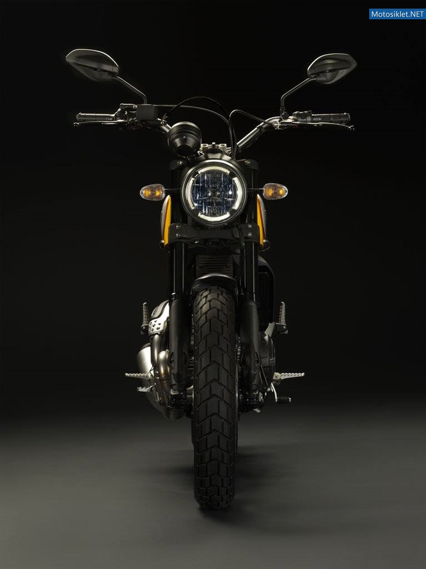 Ducati-Scrambler2015-Icon-Classic-FullThrottle-Urban-015