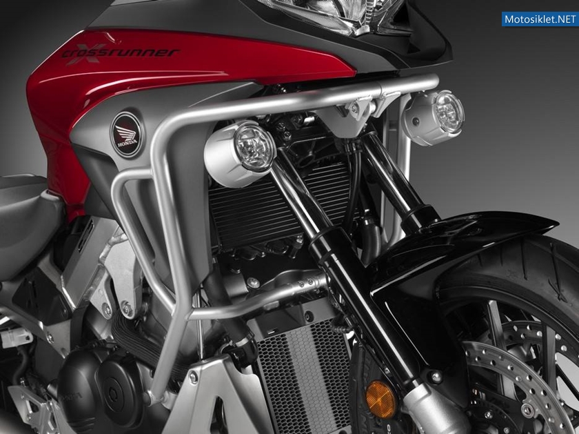 Honda-VFR800X-Crossrunner800-2015-008