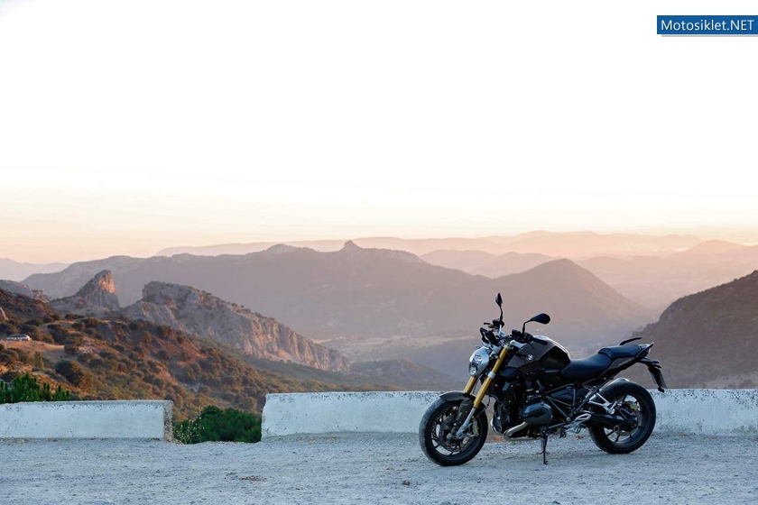BMW-R1200R-2015-010