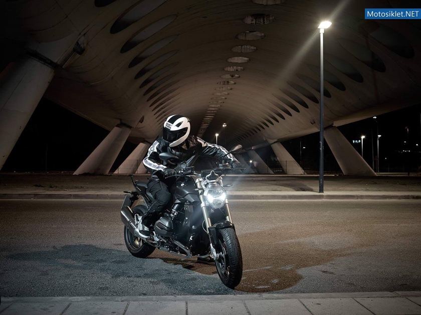 BMW-R1200R-2015-037