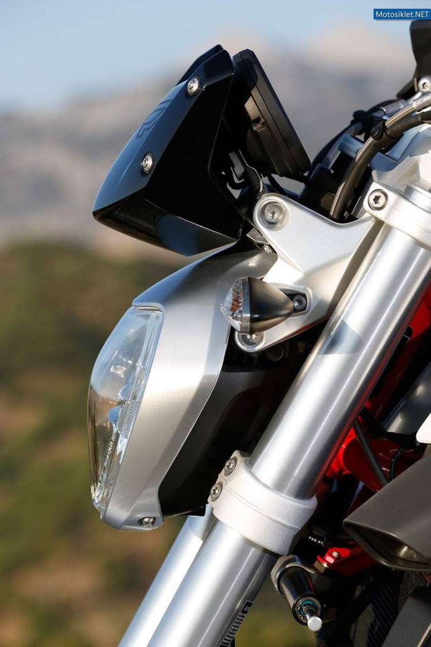 BMW-R1200R-2015-055
