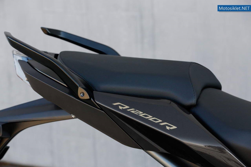 BMW-R1200R-2015-077