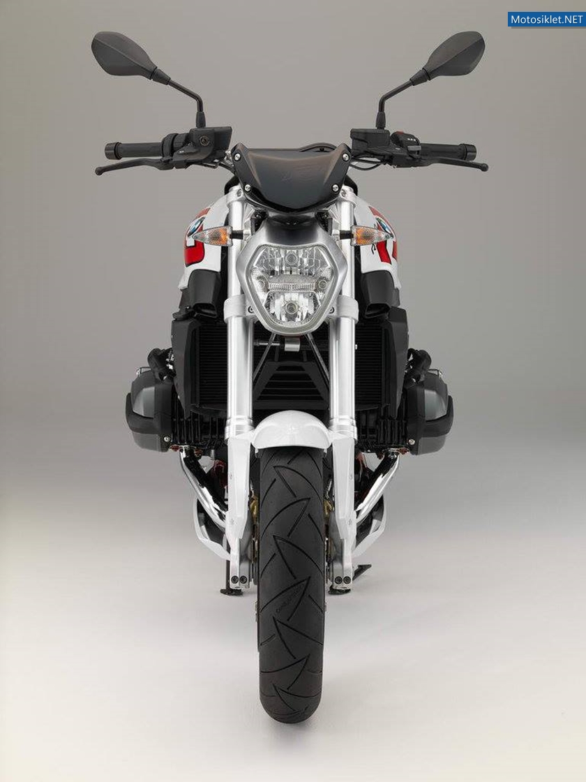 BMW-R1200R-2015-081