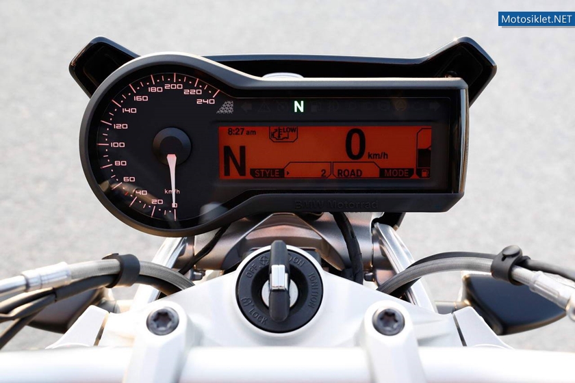 BMW-R1200R-2015-098