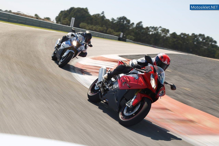 BMW-s1000RR-2015-Image-084