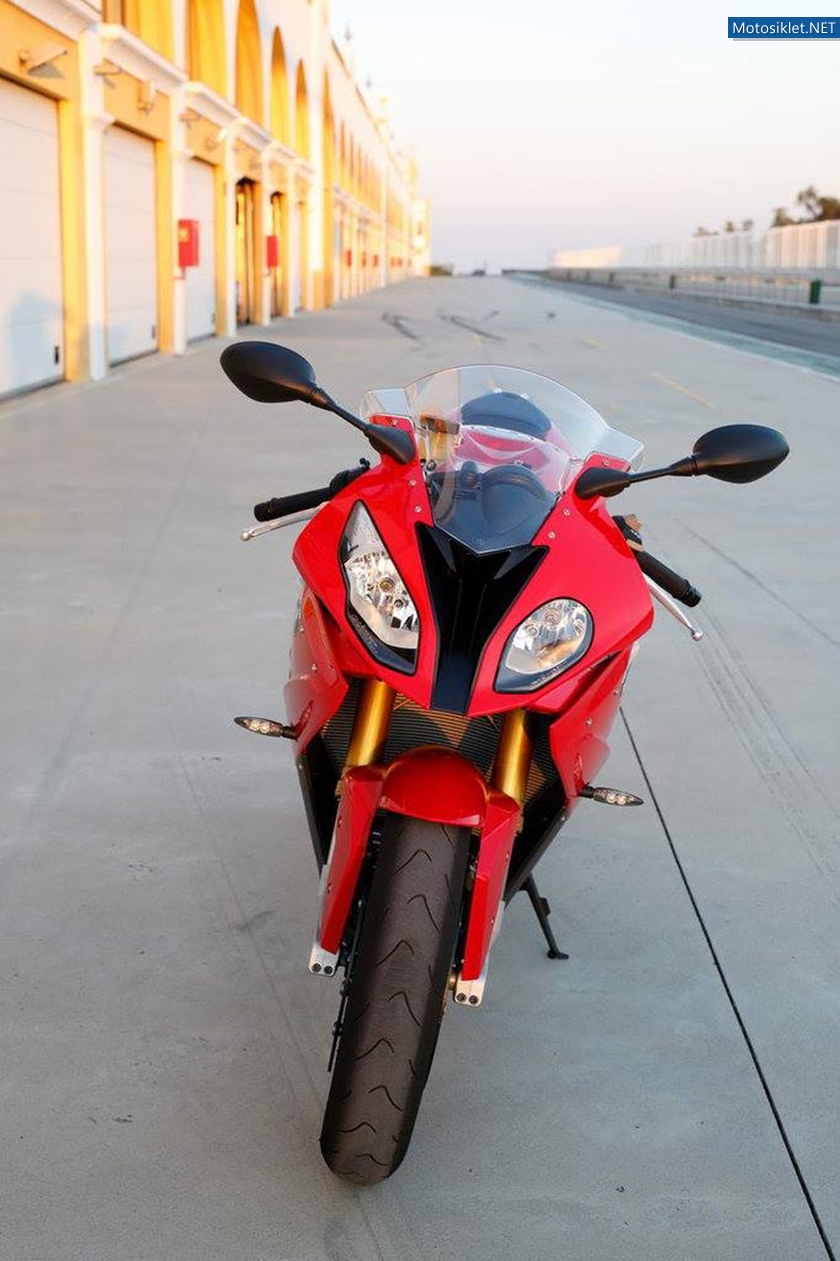 BMW-s1000RR-2015-Image-127