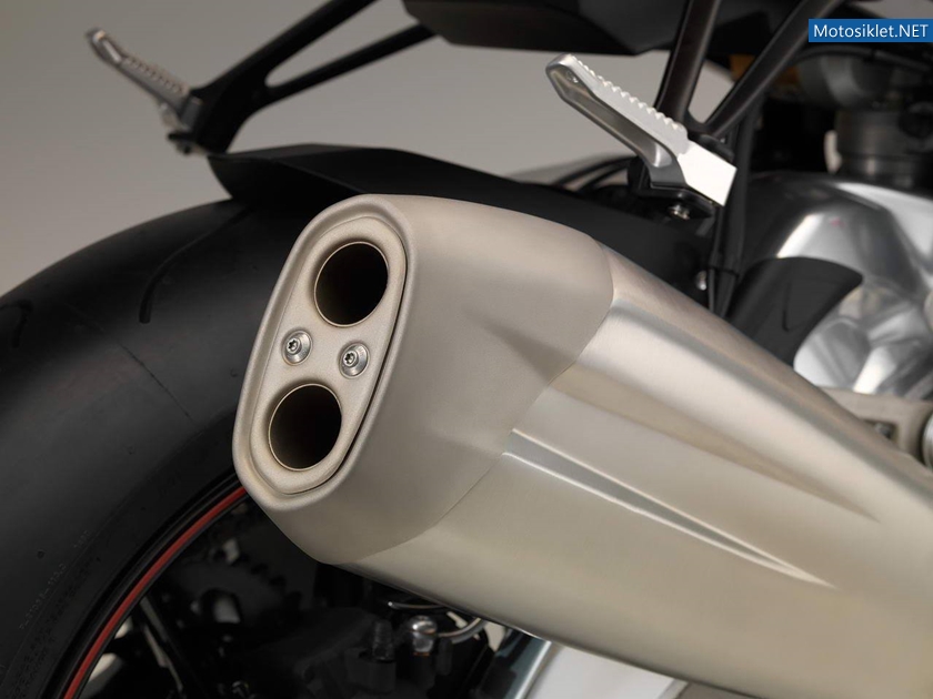BMW-s1000RR-2015-Image-130