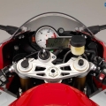 BMW-s1000RR-2015-Image-077