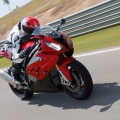 BMW-s1000RR-2015-Image-105
