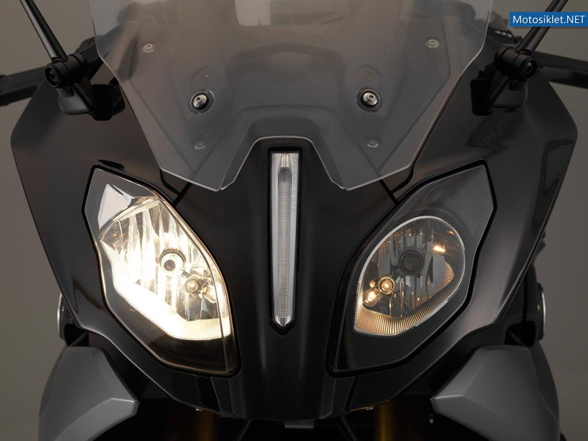 BMW-R-1200-RS-Image-032