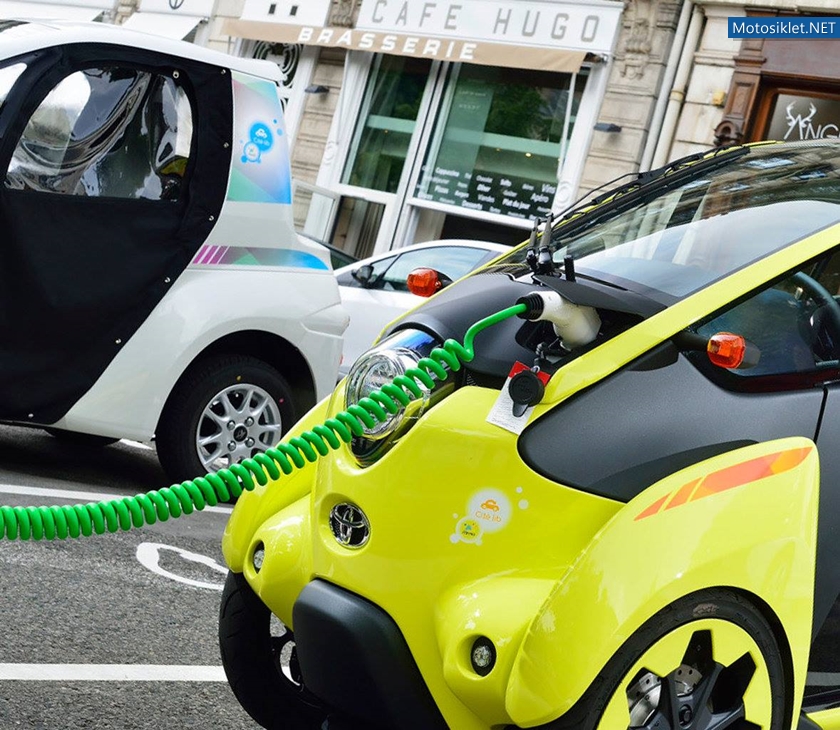 Toyota-i-ROAD-012