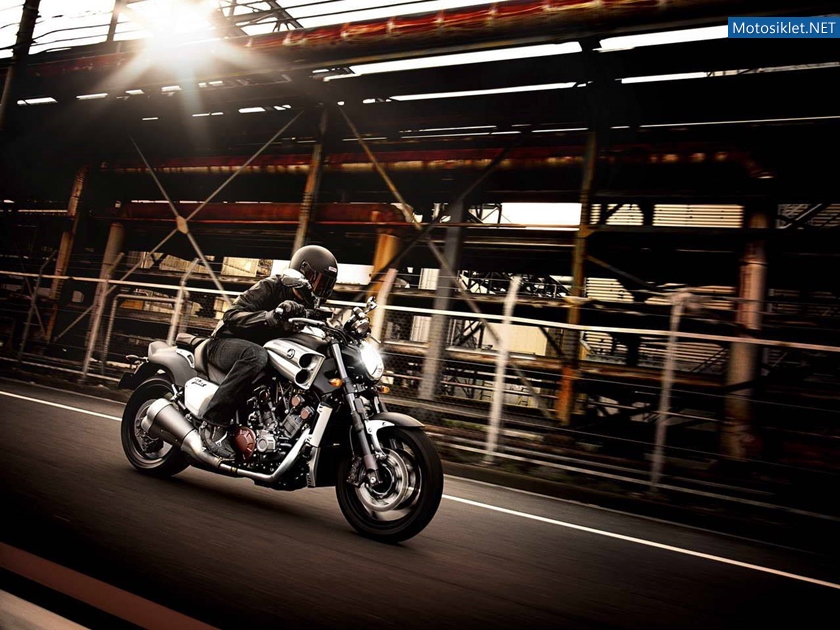 Yamaha-V-Max-2014-006