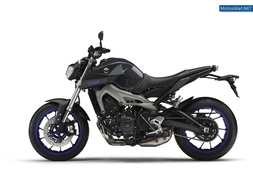 Yamaha-MT-09-2014-024