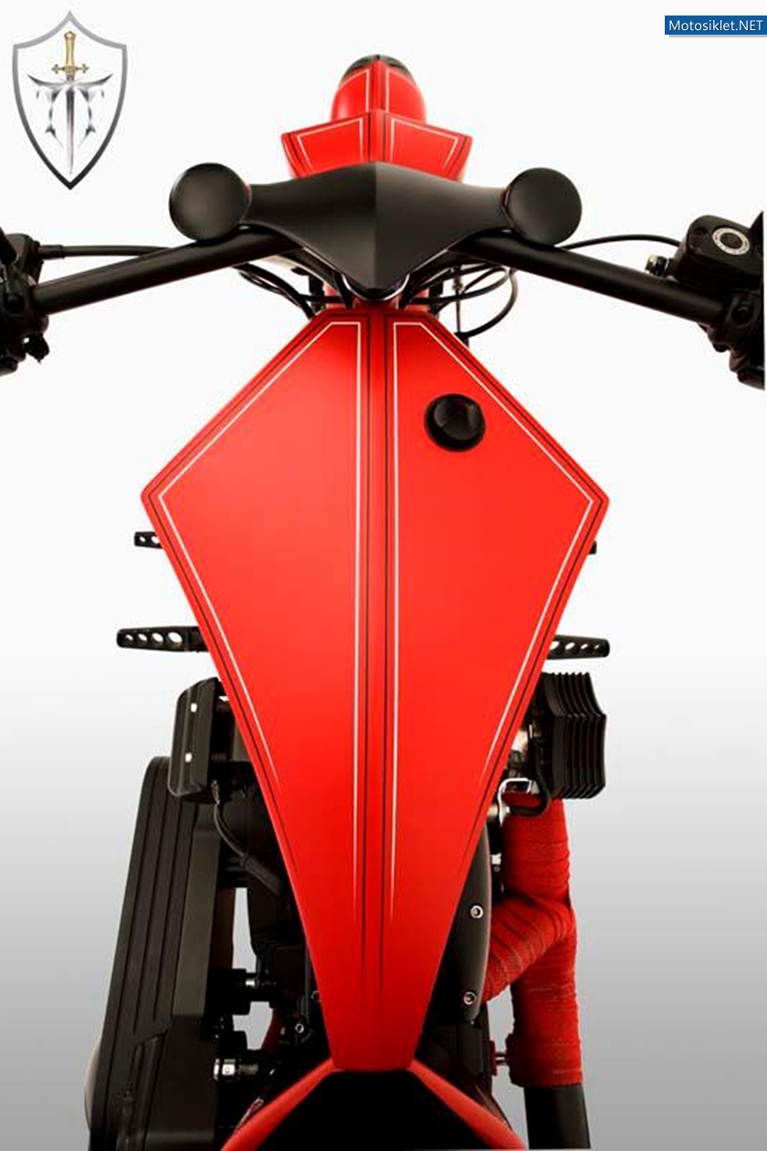 TT-Custom-Choppers-NoLimit-003