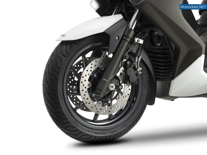 Yamaha-X-Max400-2013-014