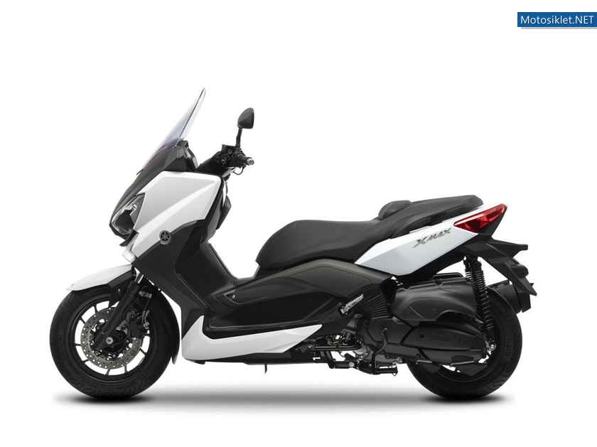 Yamaha-X-Max400-2013-051