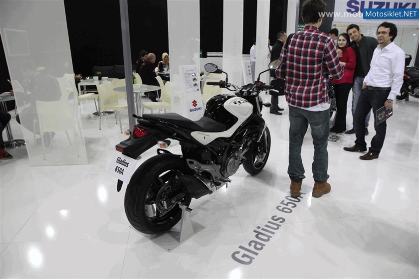 SuzukiStandi-MotobikeExpo-050