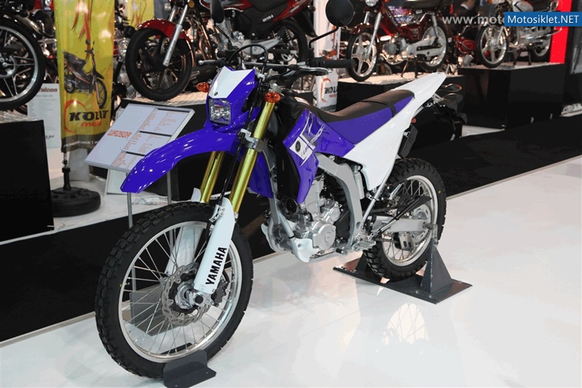Yamaha-Standi-Motobike-Expo-010