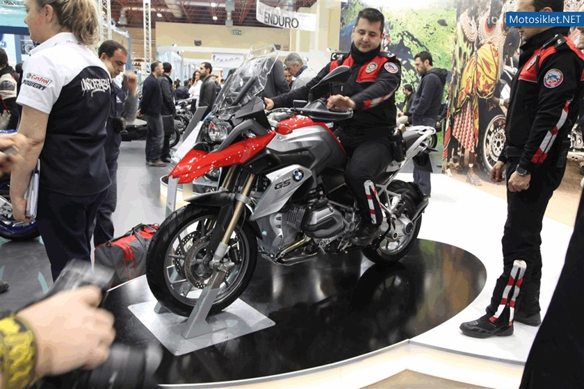 BMWStandi-MotobikeExpo-001
