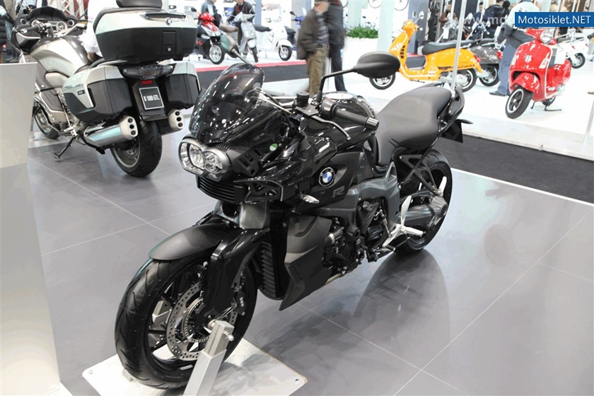 BMWStandi-MotobikeExpo-011
