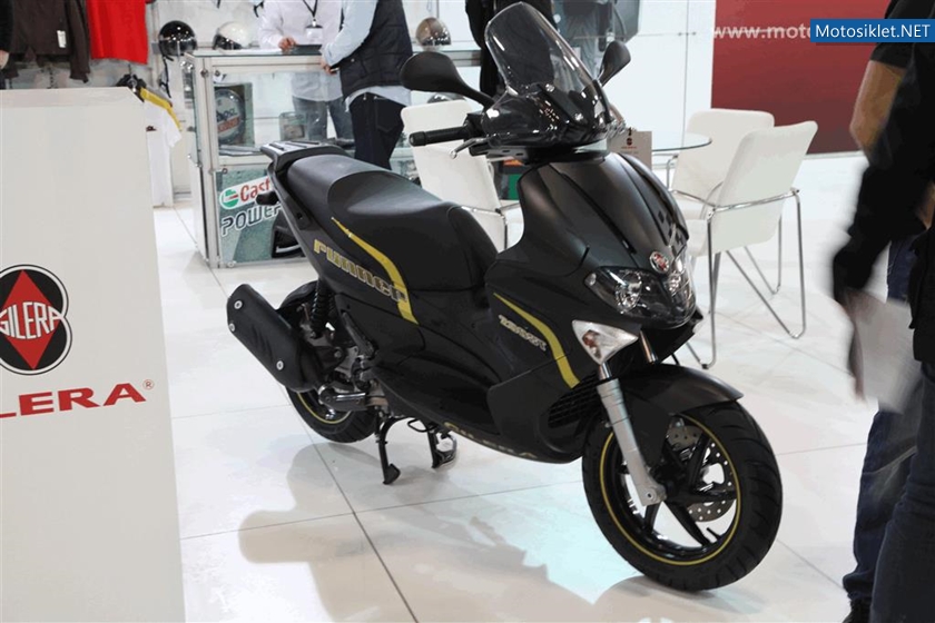 VespaStandi-MotobikeExpo-003