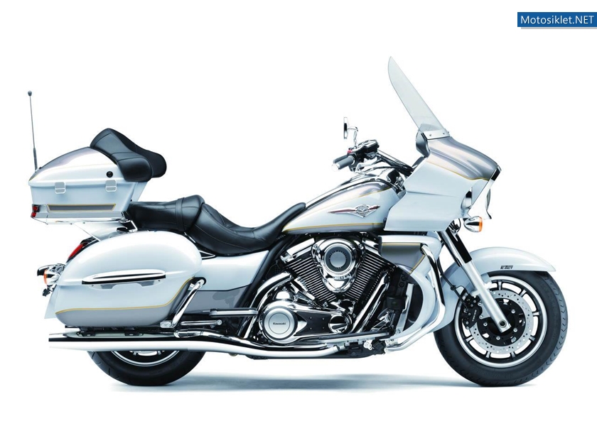 Kawasaki-VN1700-2013-001
