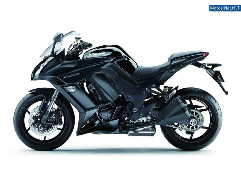 Kawasaki-Z1000SX-2013-006