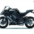 Kawasaki-Z1000SX-2013-006