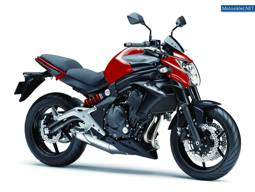 Kawasaki-ER-6N-2013-001